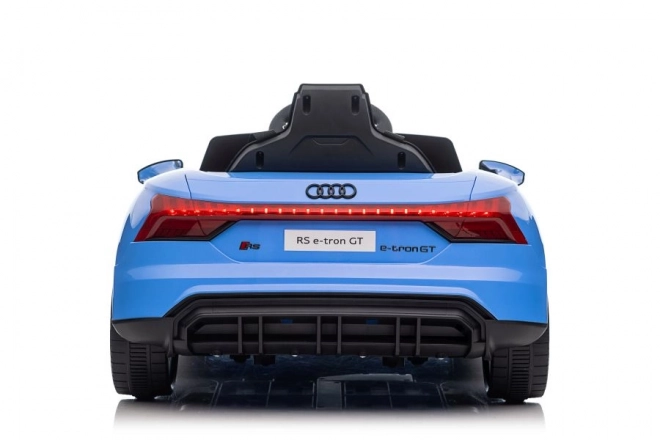 Mașină electrică Audi E-Tron GT albastră