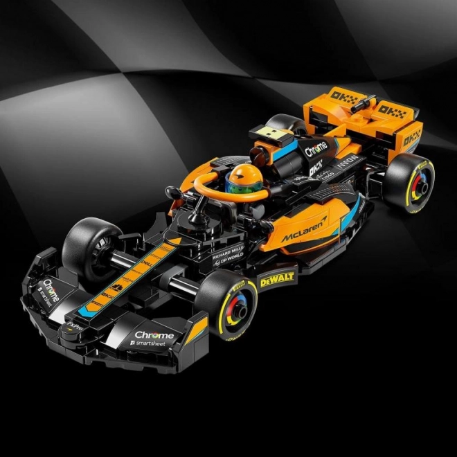 Mașină de curse McLaren Formula 1 ediția 2023