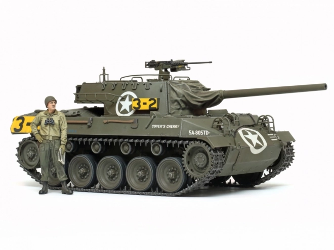Modelul vânătorului de tancuri american M18 Hellcat