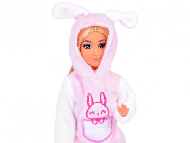Lalea Anlily în costum de iepuraș