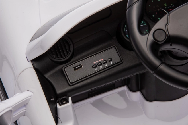 Mașinuță electrică RUF CTR3 albă