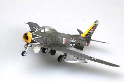 Model avion F-86F-40 Sabre