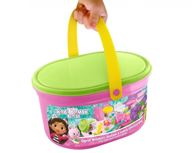 Căsuța de pisică Gabi - grădina zânelor, set cu plastilină
