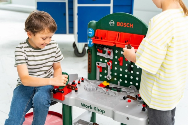 Atelier pentru copii Bosch cu 82 de piese