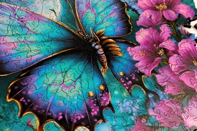 Puzzle din lemn fluture 200 piese