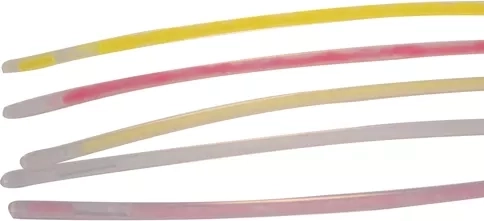 8 culori intense și 100 de conectori