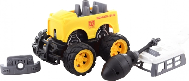 Autovehicul cu șuruburi cu roți mari cu volantă