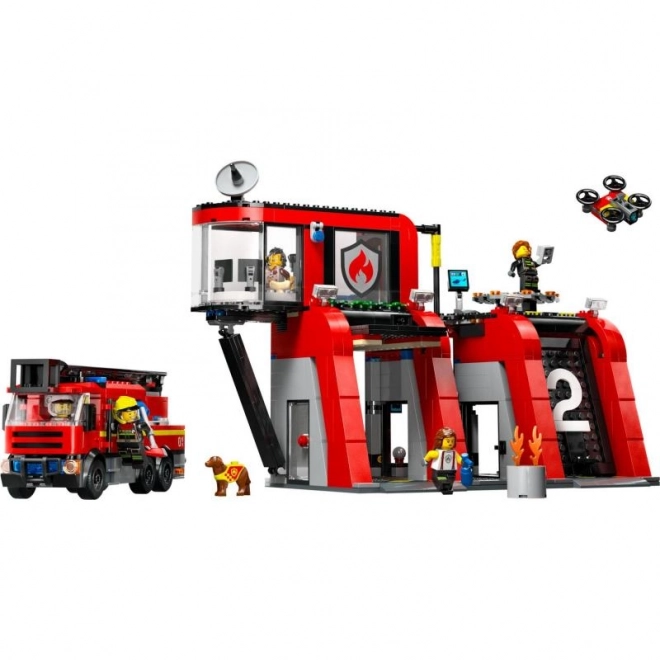 Remiza de pompieri cu camion de pompieri LEGO City