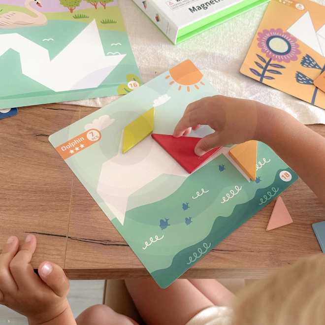 Puzzle tangram pentru copii