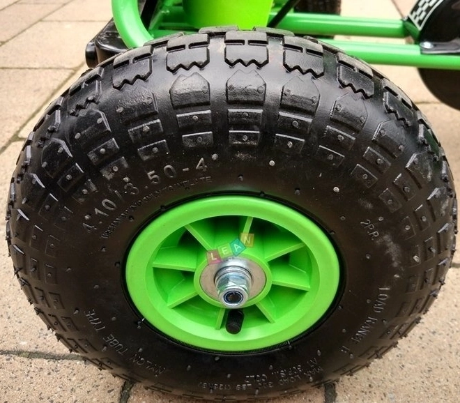 Kart cu pedale + Anvelope gonflabile + Scaun reglabil – Verde