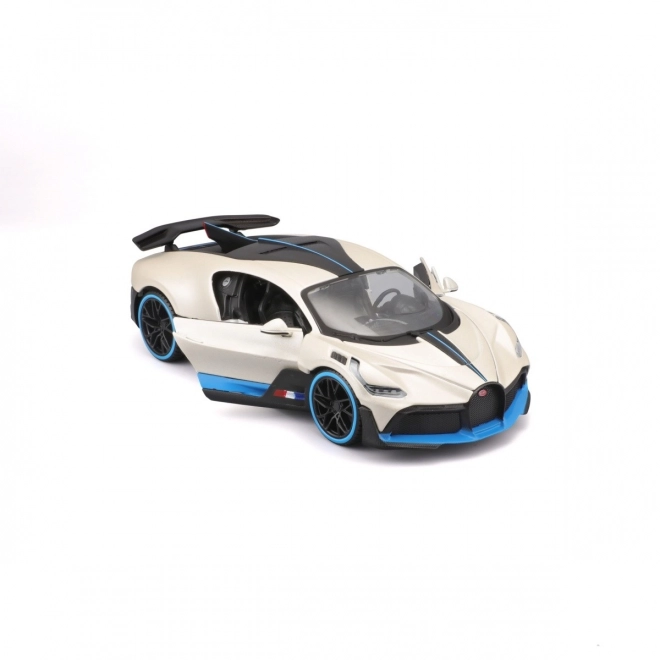 Model mașină Bugatti Divo scară 1:24 alb