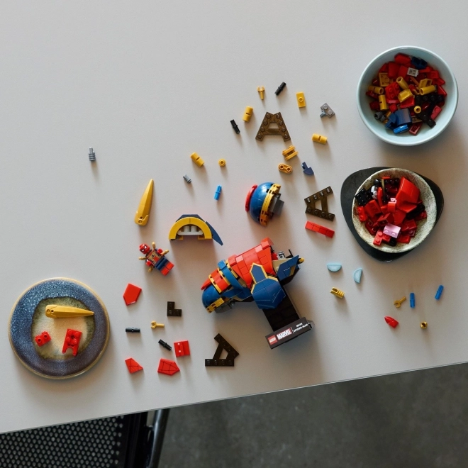 Bustă Colecționar Iron Spider-Man LEGO Super Heroes