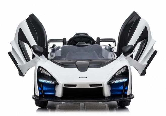 Mașină electrică McLaren Senna albă