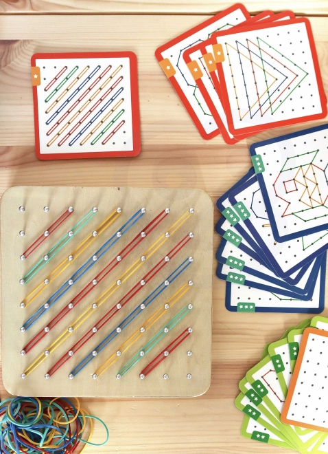 Jucărie educativă Geoplan cu elastice din lemn Woopie