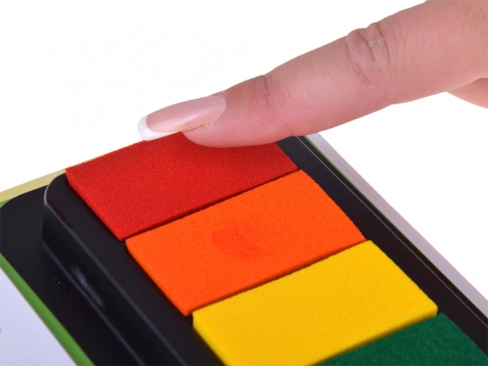 Paletă integrată cu 7 culori pentru creație instantă