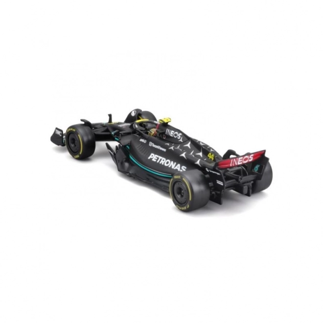 Model metalic Bburago Mercedes-AMG F1 W14 George Russell