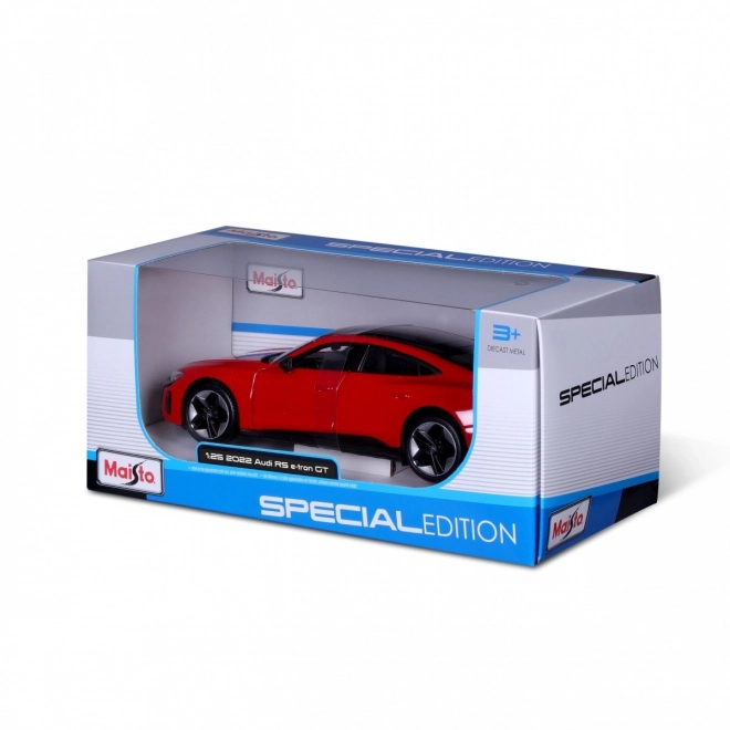 mașină model Audi RS E-tron GT 2022 roșu scara 1:25