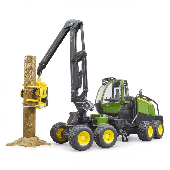 Kombajn forestier John Deere 1270G de la Bruder