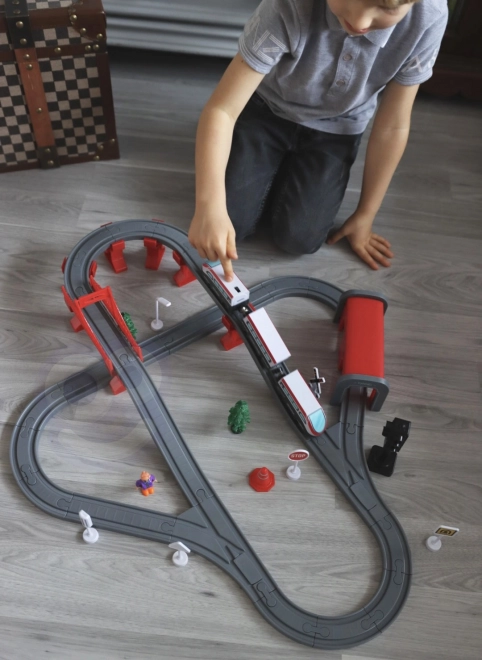 Pista de tren electrică cu pod și tunel