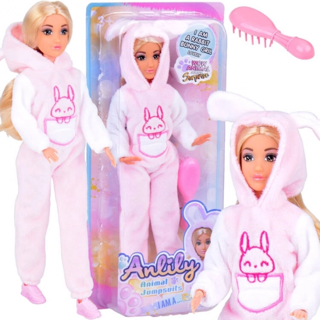 Lalea Anlily în costum de iepuraș