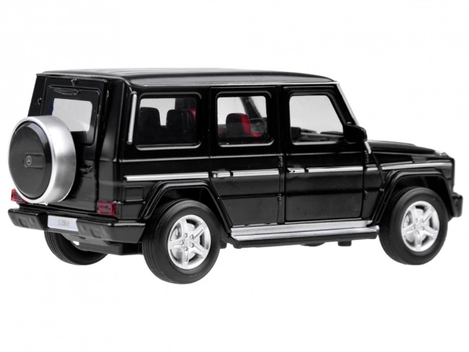 Mașină de teren Mercedes-Benz G350d - scară 1:32