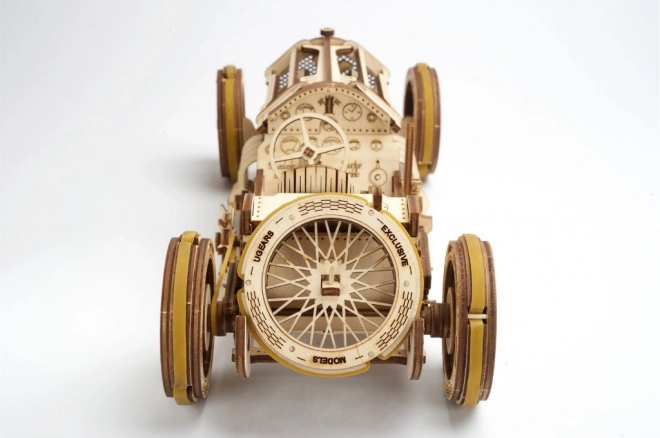 Puzzle 3D maşină Grand Prix de la UGEARS