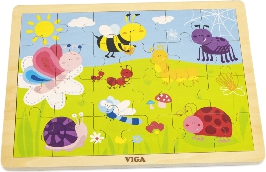 Ilustrații colorate cu animăluțe de pajiște