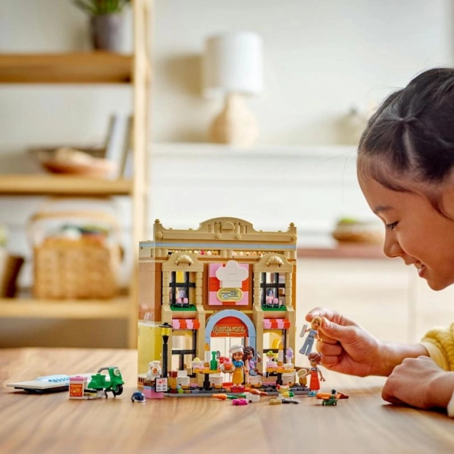 Restaurante și școala de gătit LEGO Friends