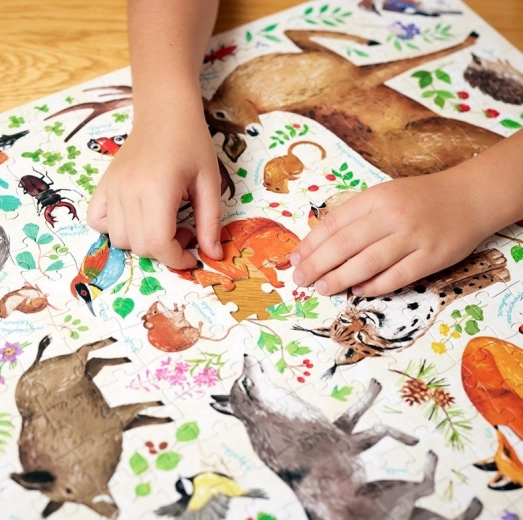 Ilustrație mare și detaliată plină de animale