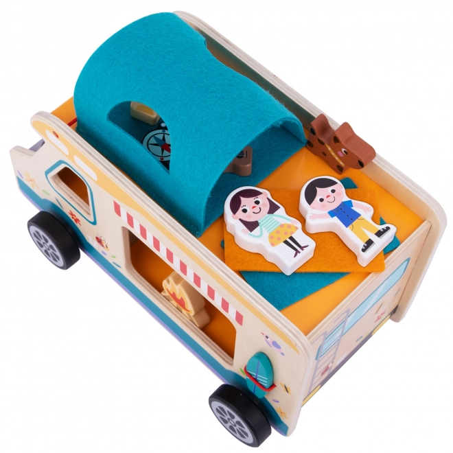 Camper de lemn cu accesorii Tooky Toy