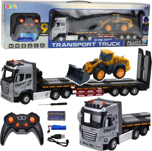 Camion cu telecomandă cu excavator