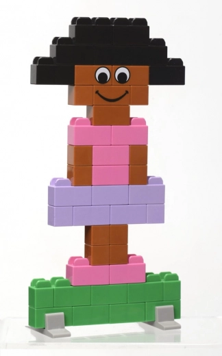 Piese rezistente, care se fixează bine pentru micii constructori