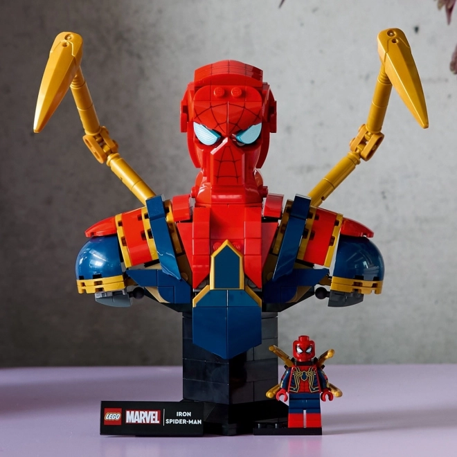 Bustă Colecționar Iron Spider-Man LEGO Super Heroes
