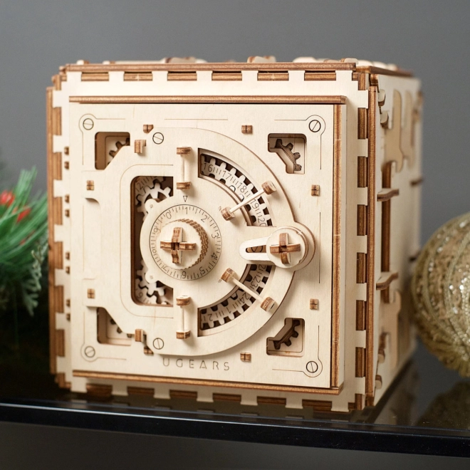 Puzzle mecanic 3D din lemn Trezor Ugears