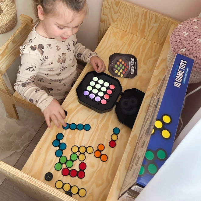 Joc logic woopie „aranjează modelul” antrenament cerebral și amestec de culori