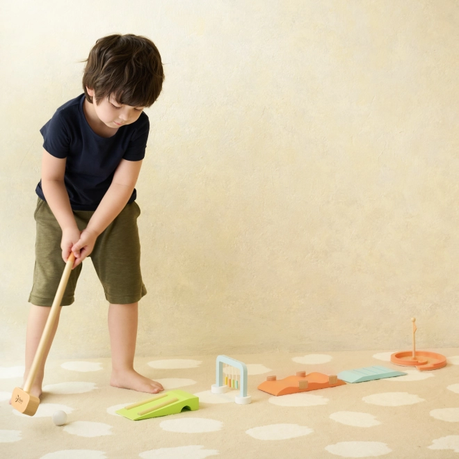 Set de mini-golf pentru copii din lemn Classic World