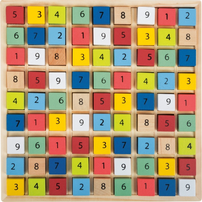 Sudoku din lemn cu cuburi colorate