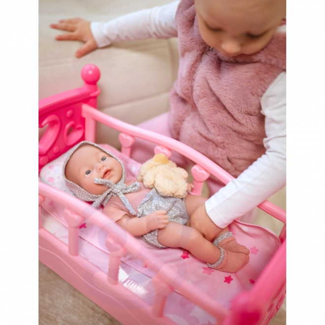 Bebe cu accesorii de hrănire de la Woopie Royal