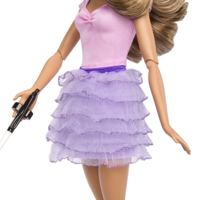 papusa Barbie Model cu fustă violetă cu volane