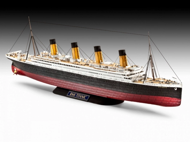 Titanic model de asamblat nivel 5 Revell