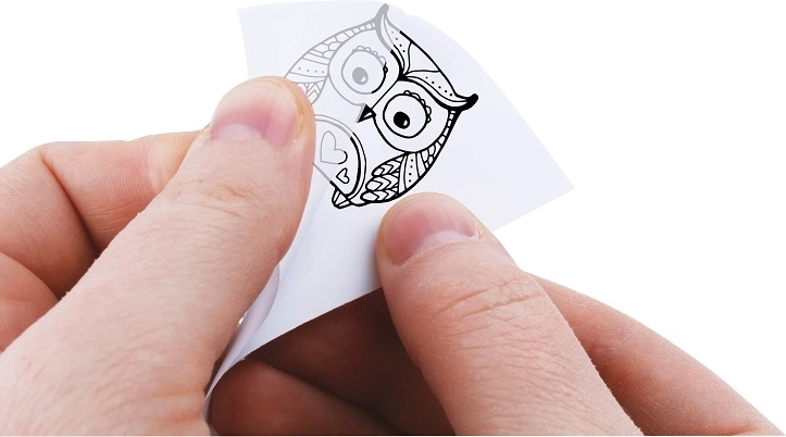 Autocolante transferabile și ochi pentru decorare rapidă