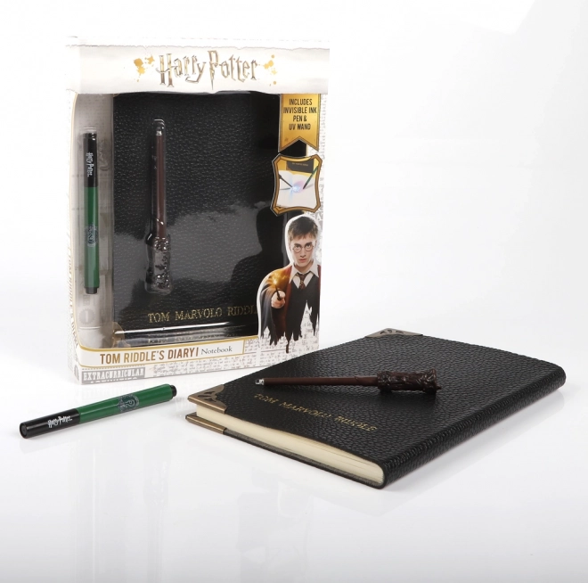 Caietul lui Tom Riddle