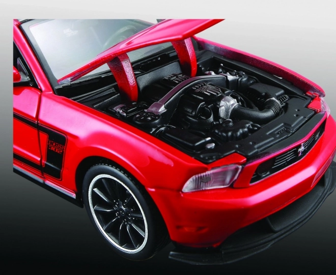 model mașină Ford Mustang Boss 302 1:24