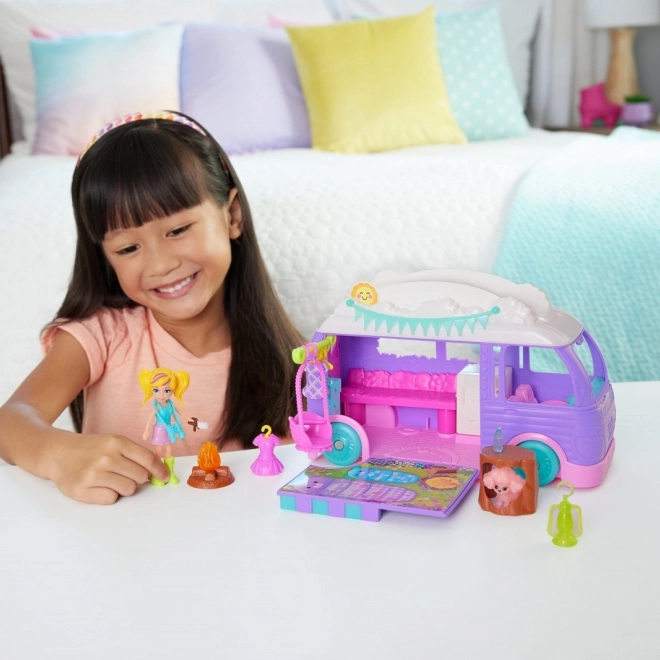 Polly Pocket Furgoneta de Glamping cu Păpușă