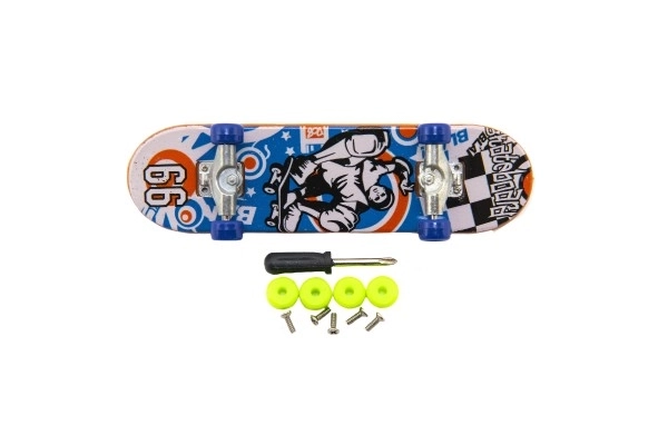 Skateboard prst cu accesorii