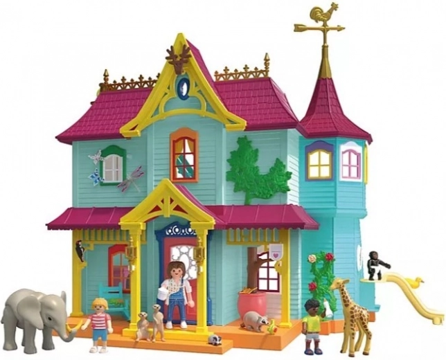 Casă mare plină de zone de joacă