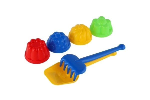 Set nisip plastic lopată, greblă, 4 forme în plasă