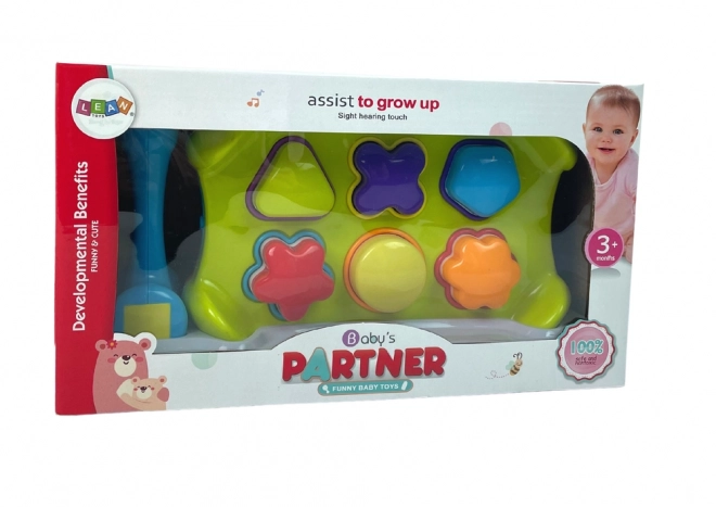 Sorter educațional cu ciocan și forme geometrice