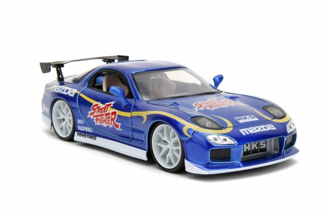 Reproducere fidelă a iconicului Mazda RX-7 (1993)