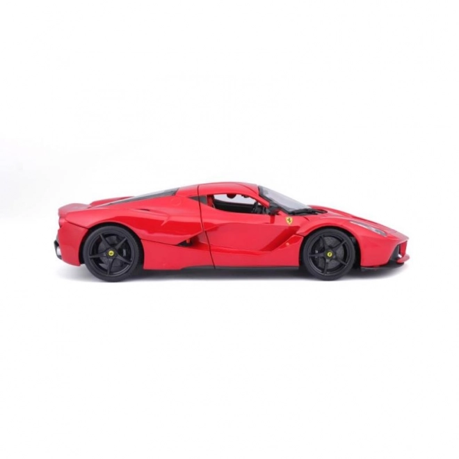 Mașinuță metalică Ferrari LaFerrari roșie Bburago la scară 1:18